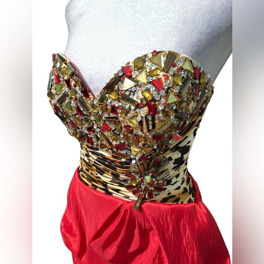 Riva designs beautiful dress Size 6 - Picture 6 of 11